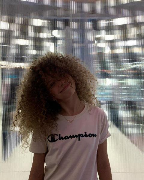 Віра Брежнєва поділилася яскравими фото в день народження дочки